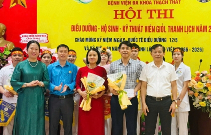Bệnh viện đa khoa huyện Thạch Thất tiếp nhận  60 sinh viên trường Cao đẳng y Hà Nội về thực tập tại viện